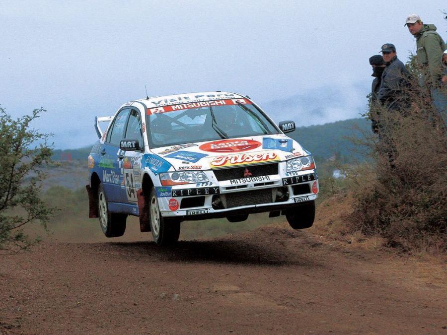  Mitsubishi Lancer Evolution VII WRC 2001 года  (фото 12 из 38)